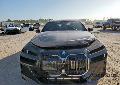 2024 BMW I7 xDrive60 z USA, uszkodzony, nr VIN WBY53EJ04RCP86968